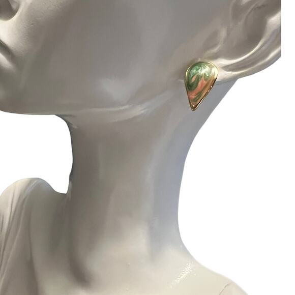 Vintage Gold-Tone Peach & Green Swirl Post Earrings, Teardrop Design - Picture 5 of 15